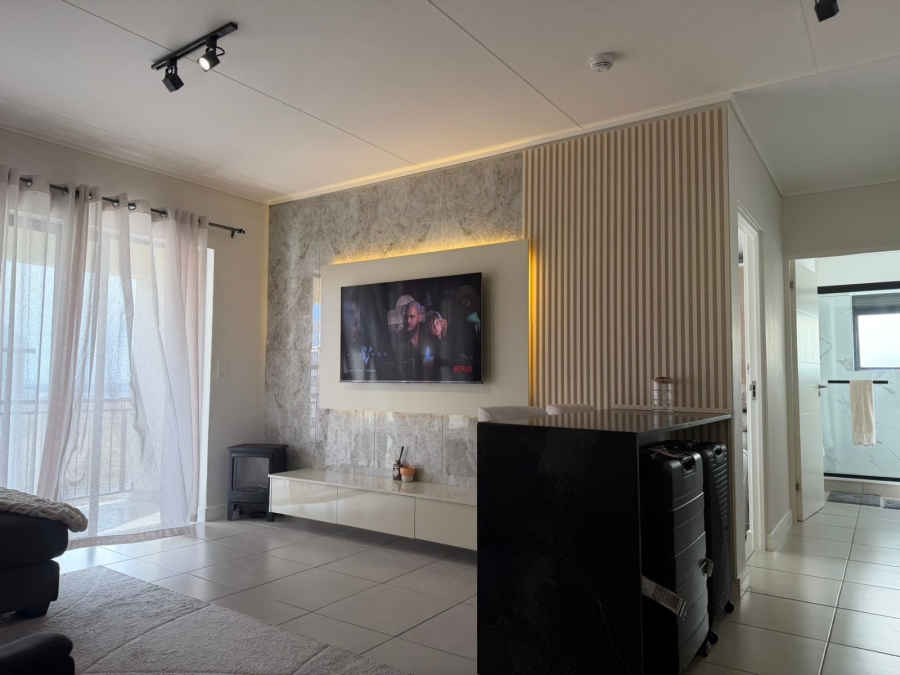 To Let 1 Bedroom Property for Rent in Atlantic Hills Western Cape